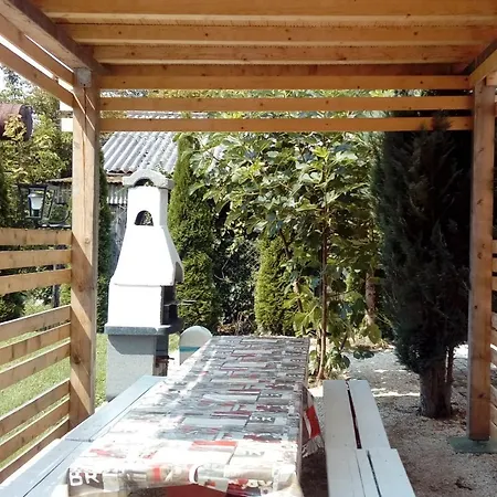Ferienwohnung Mit Pool Fur Maximal 6 Personen Direkt Am See, A2 Balatonmáriafürdő